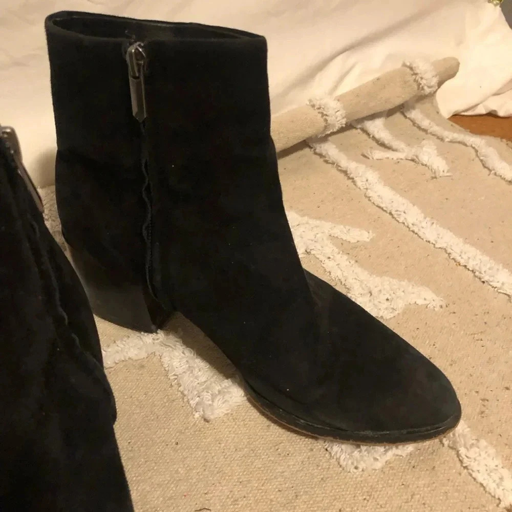 Sam Edelman suede booties - Picture 2 of 4